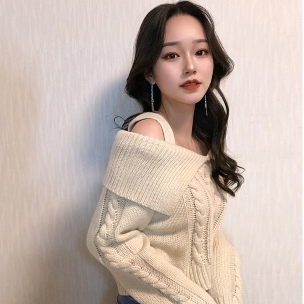 CHUU Open Shoulder Knit Sweater